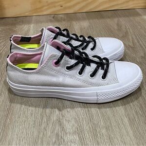 NEW Converse With Lunarlon Chuck Taylor II Low Top Sneakers